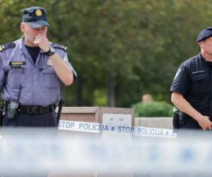 29.07.2019., Zagreb - Zbog dojave o bombi u pothodniku ispod Glavnog kolodvora u Zagrebu zatvoreni su svi izlazi iz Importanne centra. Photo: Filip Kos/PIXSELL