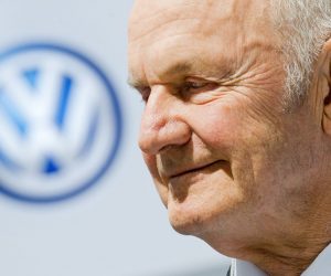 epa07795944 (FILE) - Chairman of the supervisory board of Volkswagen group, Ferdinand Piech in front of a VW logo before the Volkswagen AG general meeting in Hanover, Germany, 13 May 2014 (reissued 26 August 2019). According to reports, Ferdinand Piech died on 26 August 2019 at the age of 82. Piech was a grandson of legendary Ferdinand Porsche and longtime chairman of Volkswagen (VW) both executive and supervisory boards.  EPA/JULIAN STRATENSCHULTE  GERMANY OUT *** Local Caption *** 53394194