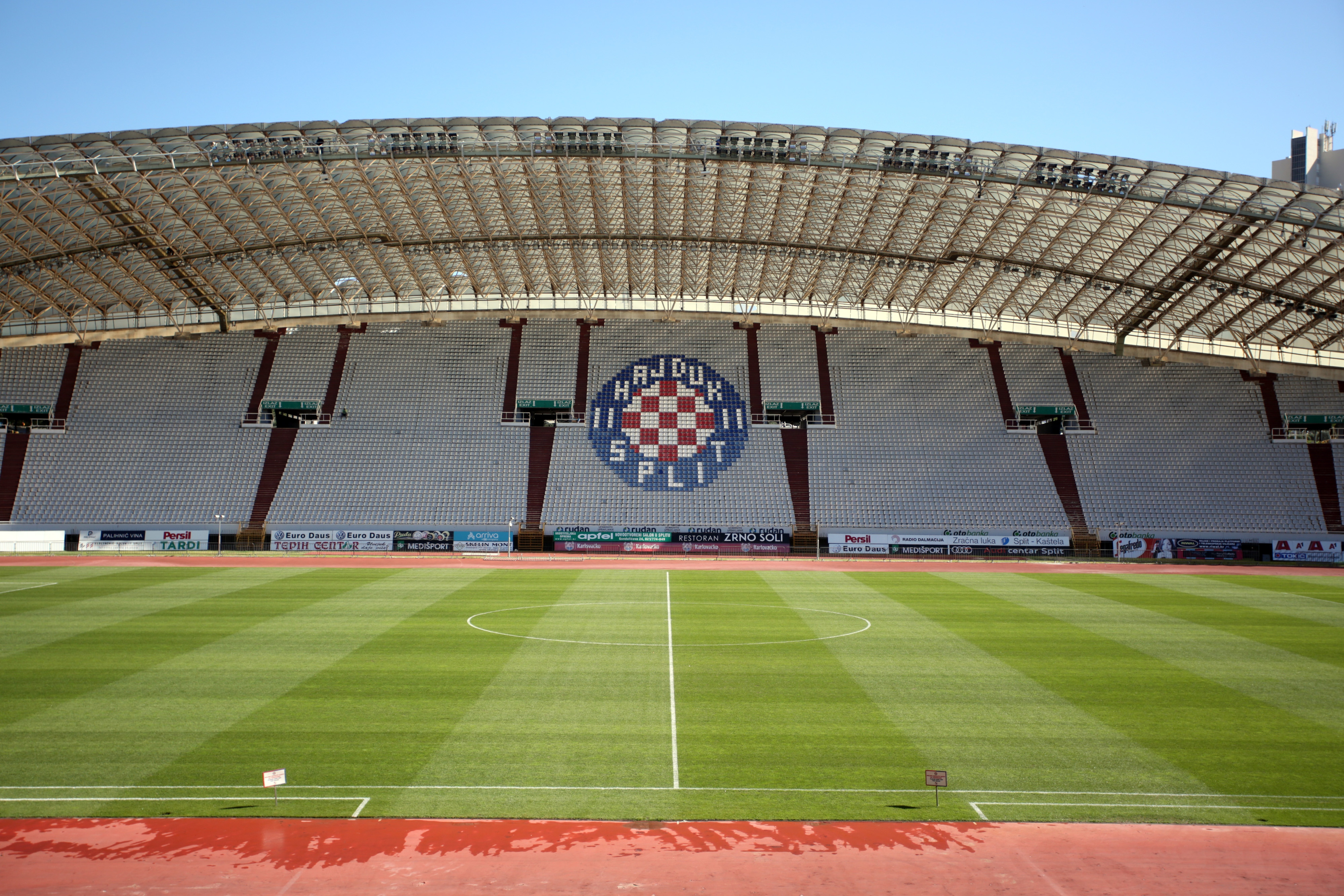 Prva Hrvatska Liga - Početne postave za susret NK Osijek - HNK Hajduk Split  (15:00)