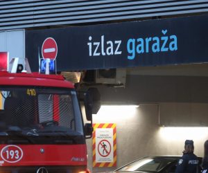 17.11.2019., Zagreb - U podzemnoj garazi trgovackog centra Avenue Mall zapalio se automobil. Zahvaljujući brzoj reakciji vatrogasaca, pozar je ugasem. 
Photo: Luka Stanzl/PIXSELL