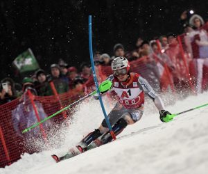 epa08172966 Henrik Kristoffersen of Norway in action during the first run of the men's Slalom race of the FIS Alpine Skiing World Cup event in Schladming, Austria, 28 January 2020.  EPA/CHRISTIAN BRUNA