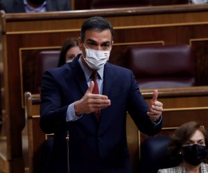 epa08779787 Spanish Prime Minister Pedro Sanchez speaks during the question time at the Lower House in Madrid, Spain, 28 October 2020, a day ahead the central Government will take to Parliament the ectension of the state of alarm issued for regional GOvernments to impose restrictions in order to stop the coronavirus spread.  EPA/Chema Moya