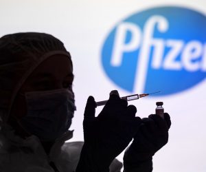 epa08940570 A nurse prepares to administer Pfizer-BioNTech COVID-19 vaccine at a hospital in Krakow, southern Poland, 15 January 2021. Poland started a vaccination campaign against the coronavirus disease (COVID-19) on 27 December 2020.  EPA/Lukasz Gagulski POLAND OUT