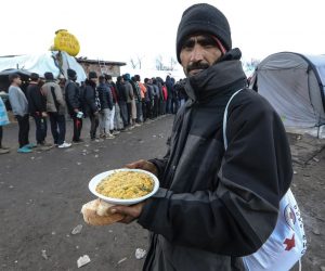 09.12.2019., Bihac - Izbjeglicki kamp na Vucjaku, migranti cekaju odluku Kantonalnih vlasti o preseljenju na novu lokaciju. Photo: Robert Anic/PIXSELL