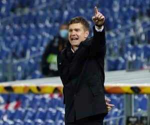 Europa League - Group F - Real Sociedad v HNK Rijeka Soccer Football - Europa League - Group F - Real Sociedad v HNK Rijeka - Reale Arena, San Sebastian, Spain - December 3, 2020 HNK Rijeka coach Simon Rozman during the match REUTERS/Vincent West VINCENT WEST