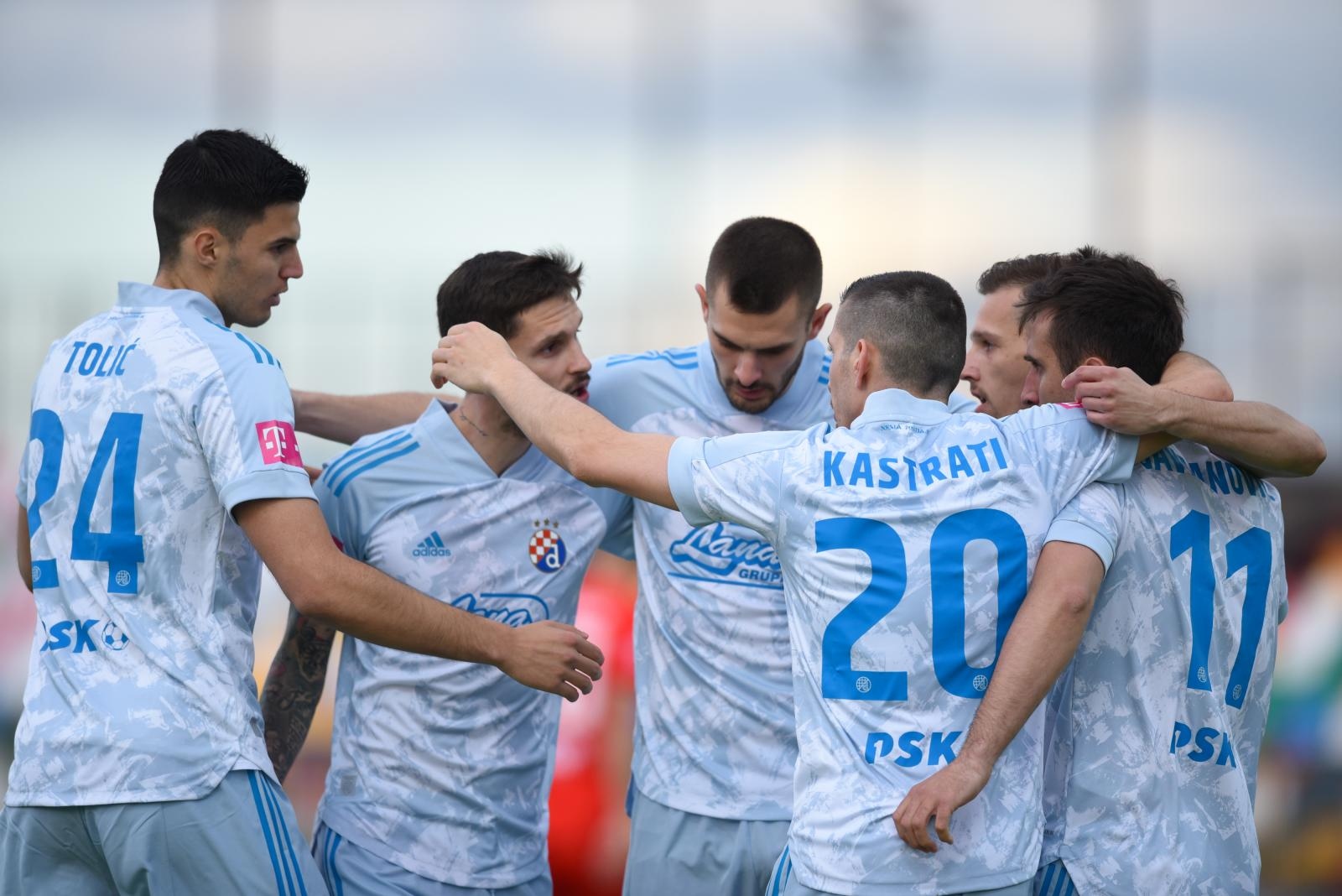 16.05.2021.,Velika Gorica - Stadion Radnik, 35. kolo Hrvatski Telekom Prve HNL: Velika Gorica - Dinamo. Marko Tolic, Lirim Kastrati, Mario Gavranovic Photo: Bruno Fantulin/PIXSELL