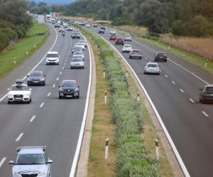 02.08.2021., Karlovac - Pojacan promet na autocesti A1 izmedu Zagreba i Karlovca kod odmorista Draganic.
Photo: Kristina Stedul Fabac/PIXSELL