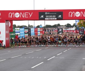 Athletics - London Marathon - London, Britain - October 3, 2021 The start of the elite men's race Action Images via Reuters/Andrew Boyers