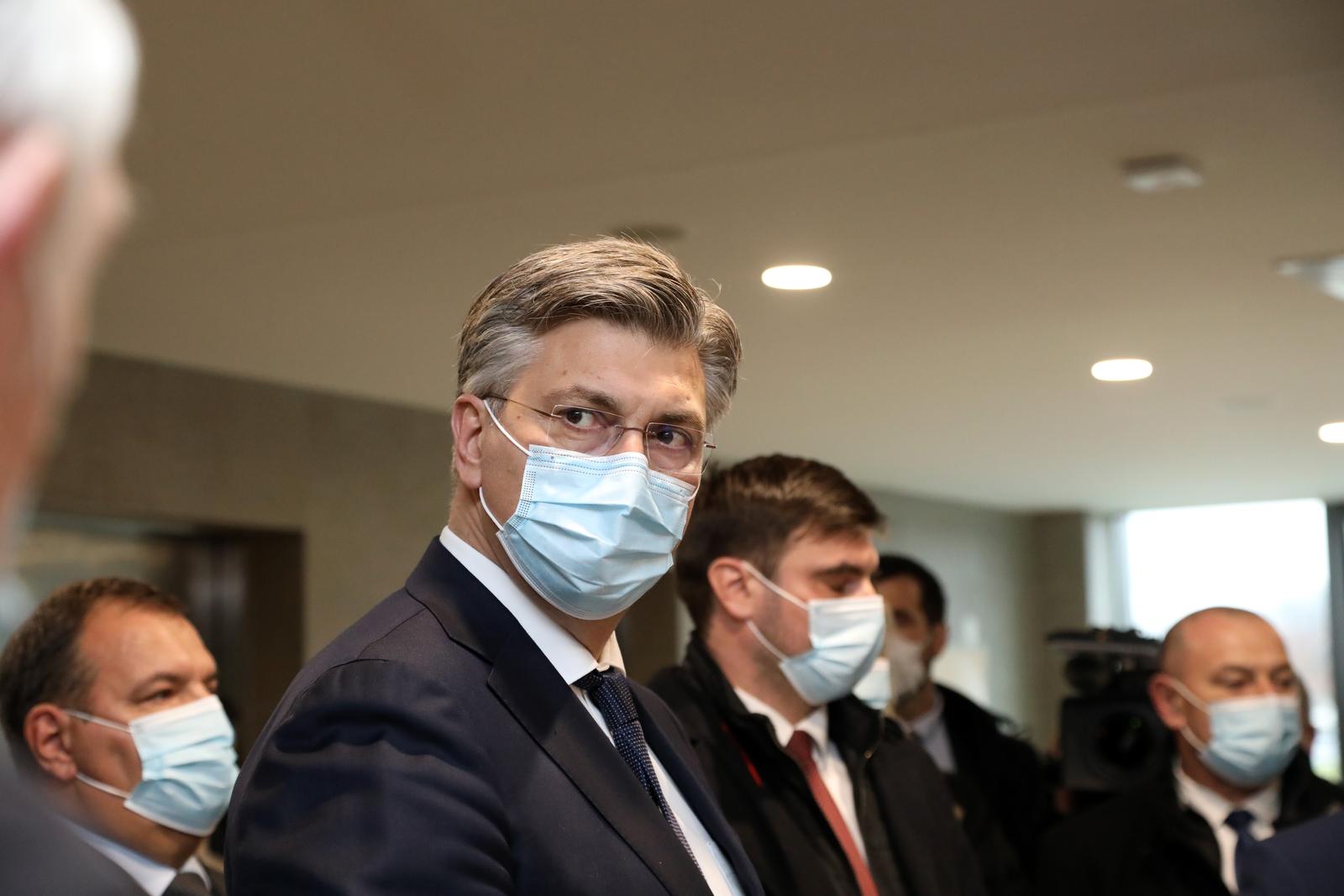 29.12.2021., Sisak - Opcu bolnicu dr. Ivo Pedisic u Sisku posjetio je premijer Andrej Plenkovic. Photo: Edina Zuko/PIXSELL