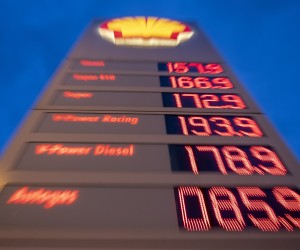 epa09679024 A sign showing car gas prices at a gas station in Frankfurt am Main, Germany, 11 January 2022. Due to much higher acquisition costs on international markets, to higher CO2 prices, which have increased from 25 to 30 euros per tonne, and higher grid fees, the comparison website Verivox expects that further price rises will occur in 2022.  EPA/RONALD WITTEK