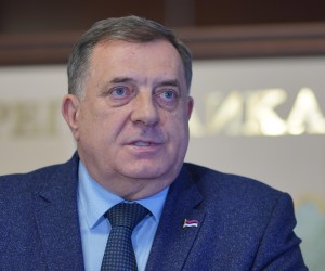 17.01.2022., zgrada Vlade RS, Banja Luka (BiH) – Milorad Dodik, srpski clan Predsjednistva BiH, odrzao pres konferenciju na kojoj je govorio o nedavnom sastanku sa Aleksandrom Vucicem, predsjednikom Srbije, novom Izbornom zakonu u BiH, Kristijanu Smitu i Eriku Nelsonu, kao i o tome kako pretpostavlja da Gabrijel Eskobar, visoki americki duznosnik, moze izdati nalog i za likvidacije u BiH. Photo: Dejan Rakita/PIXSELL