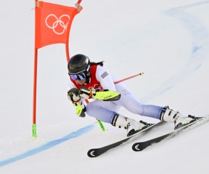 epa09733924 Sara Hector of Sweden in action during the first run of the Women's Alpine Skiing Giant Slalom race of the Alpine Skiing events of the Beijing 2022 Olympic Games at the Yanqing National Alpine Ski Centre Skiing, Beijing municipality, China, 07 February 2022.  EPA/JEAN-CHRISTOPHE BOTT