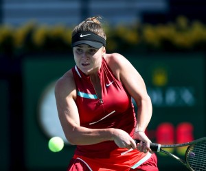 epa09761802 Elina Svitolina of Ukraine in action during her second round match against Jil Teichmann of Switzerland at the Dubai Duty Free Tennis WTA Championships 2022 in Dubai, United Arab Emirates, 16 February 2022.  EPA/ALI HAIDER