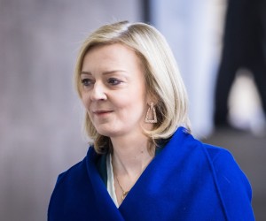 epa09788966 British Foreign Secretary Liz Truss arrives at BBC Broadcasting House to appear on the 'Sunday Morning' political television show at BBC Broadcasting House in London, Britain, 27 February 2022.  EPA/VICKIE FLORES