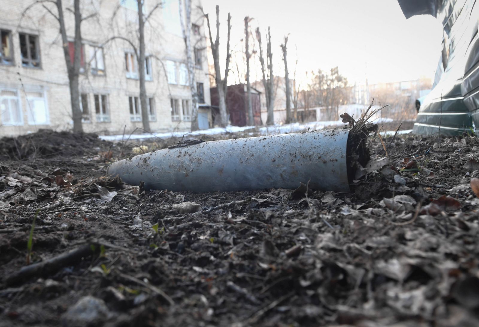 epa09841375 The debris of a rocket in Lisne village, near Kharkiv, Ukraine, 21 March 2022. Russian troops entered Ukraine on 24 February prompting the country's president to declare martial law and triggering a series of announcements by Western countries to impose severe economic sanctions on Russia.  EPA/Andrzej Lange POLAND OUT