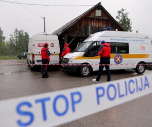 29.05.2022., Slusnica - U lovackom dom "Slusnica" nedaleko Slunja pripadnici HGSS-a organiziraju potragu za nestalim zrakoplovom. Photo: Tomislav Miletic/PIXSELL