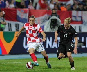 03.06.2022., stadion Gradski vrt, Osijek - Nogometna utakmica Lige nacija, Hrvatska - Austrija. Lovro Majer, Konrad Laimer Photo: Dubravka Petric/PIXSELL