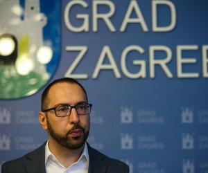 07.06.2022., Zagreb - Gradonacelnik grada Zagreba Tomislav Tomasevic sa zamjenicima Danijelom Dolenec i Lukom Korlaetom odrzali su redovnu konferenciju za medije. Photo: Zeljko Hladika/PIXSELL