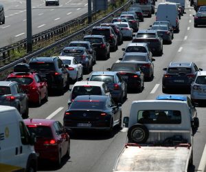 18.07.2022., Zagreb - Ljetne guzve na Luckom.   Photo: Fran Rubil/PIXSELL