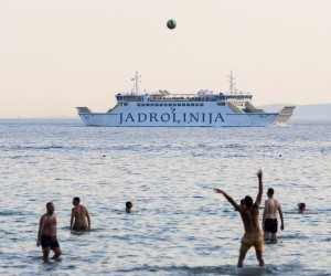 06.08.2022., Split - Subotnje poslijepodne brojni Splicani i njihovi gosti proveli su na Bacvicama. Photo: Miroslav Lelas/PIXSELL