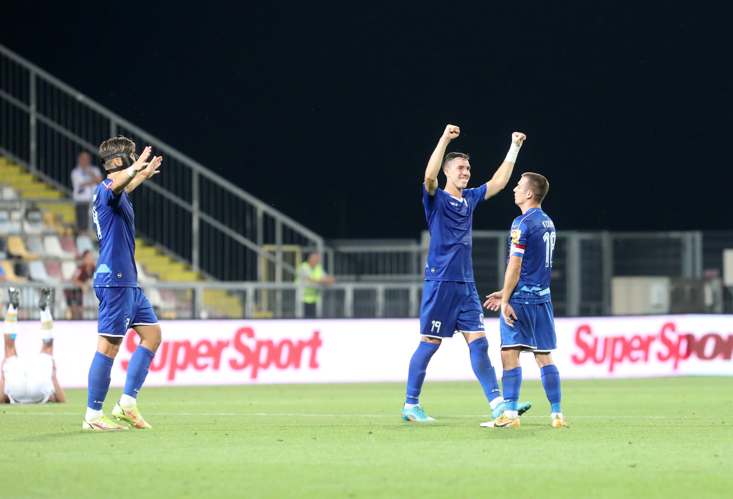 HNL: Nogometaši Osijeka u 94. minuti do boda na Rujevici