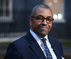 epa10165015 The new British Foreign Secretary, James Cleverly leaves Downing Street, London, Britain, 06 September 2022. New Prime Minister Liz Truss is in the process of building a new Cabinet.  EPA/NEIL HALL