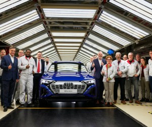 Audi Brussels CEO Volker Germann and the entire team are delighted to present the first Audi Q8 e-tron.