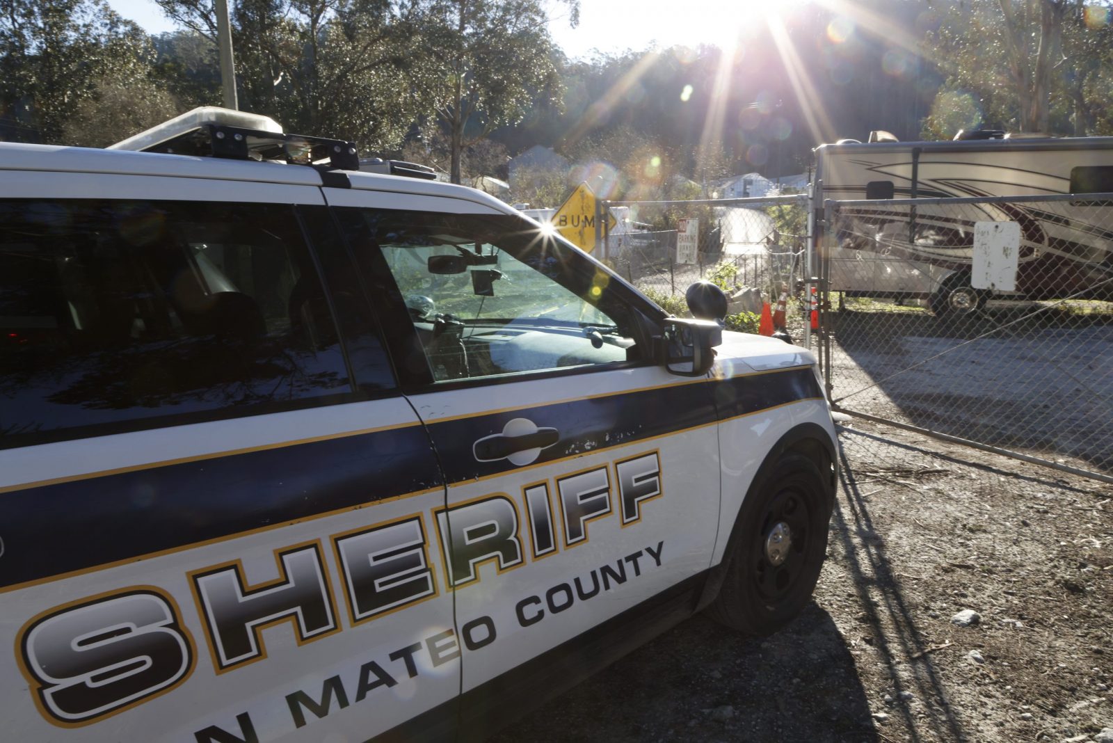 epa10427096 San Mateo County Sheriff vehicles at one of two scenes of mass shootings at farms in Half Moon Bay, California, USA, 24 January 2023. The suspected gunman who turned himself in to police reportedly killed seven and wounded one at two locations according to the San Mateo Sheriff.  EPA/JOHN G. MABANGLO