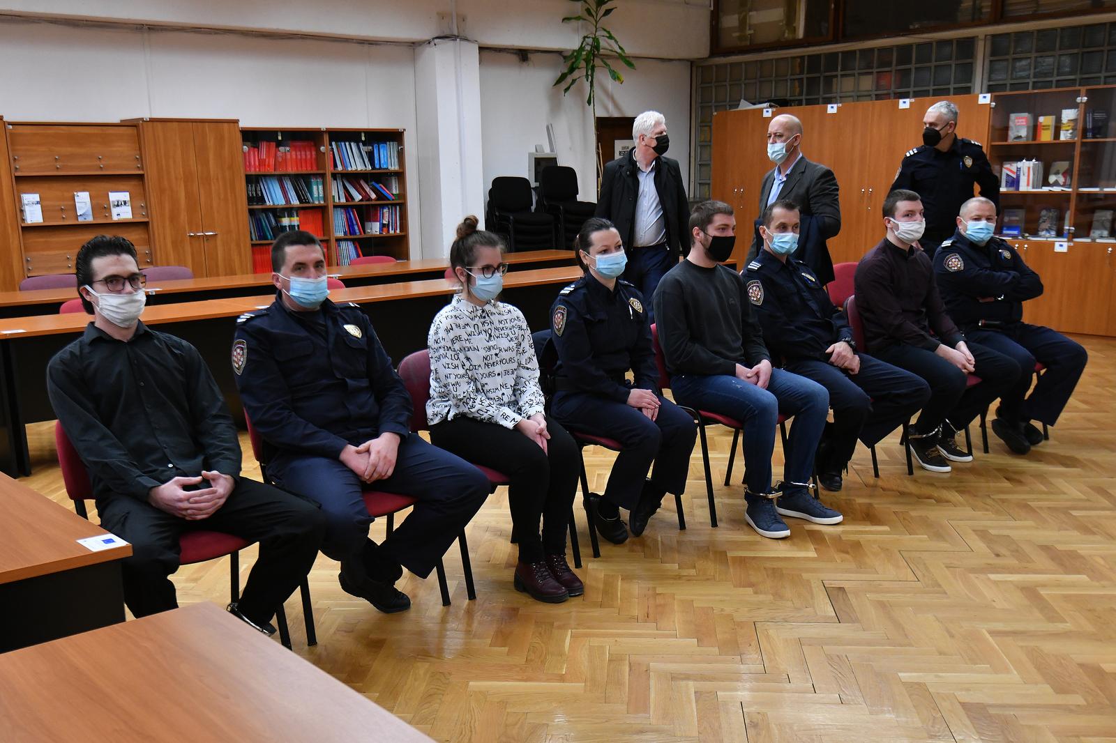 15.02.2022., Varazdin- Sudjenje Ivoru Vujasinovicu, Asji i Ivanu Gorskom te Dominiku Znidaricu za tesko ubojstvo profesora Nine Cengica.  Photo: Vjeran Zganec Rogulja/PIXSELL