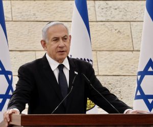 epa10589414 Israel's Prime Minister Benjamin Netanyahu gives a speech during the annual ceremony for Remembrance Day for fallen soldiers (Yom HaZikaron) at the Yad LaBanim Memorial in Jerusalem, 24 April 2023. Israel marks Yom HaZikaron, the 'Memorial Day for the Fallen Soldiers of Israel and Victims of Terrorism'.  EPA/MARC ISRAEL SELLEM / POOL