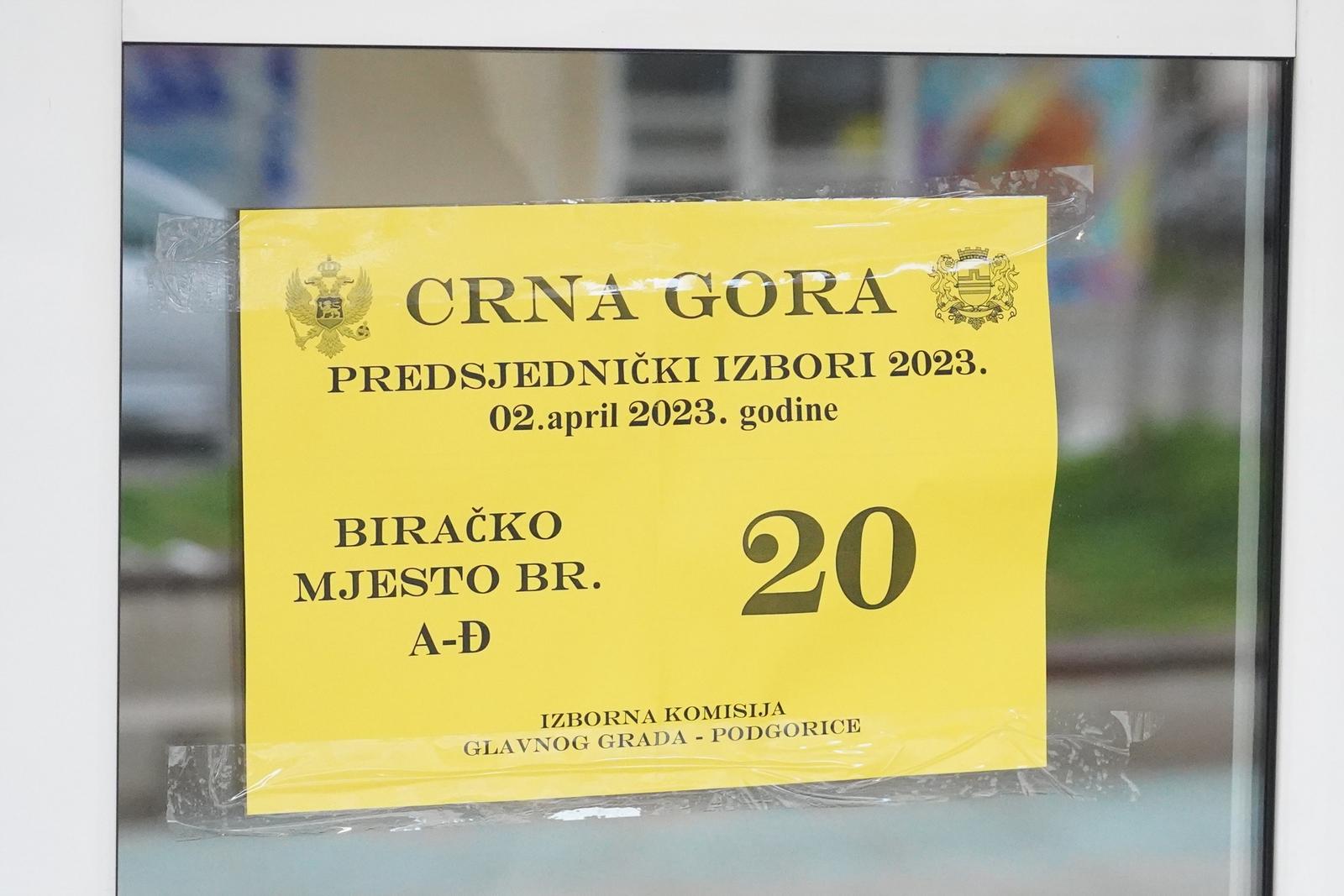 02, April, 2023, Podgorica - Opening of polling stations for voting in the second round of the presidential elections in Montenegro, in which the current head of the Montenegrin state and DPS candidate Milo Djukanoviv and the candidate of the Europe Now Movement Jakov Milatovic will compete. 



02, APRIL, 2023, Podgorica - Otvaranje birackih mesta za glasanje u drugom krugu predsednickih izbora u Crnoj Gori u kome se nadmecu aktuelni sef crnogorske drzave i kandidat DPS- a Milo Djukanoviv i kandidat Pokreta Evropa sad Jakov Milatovic. Photo: Antonio Ahel/ATA Images/PIXSELL