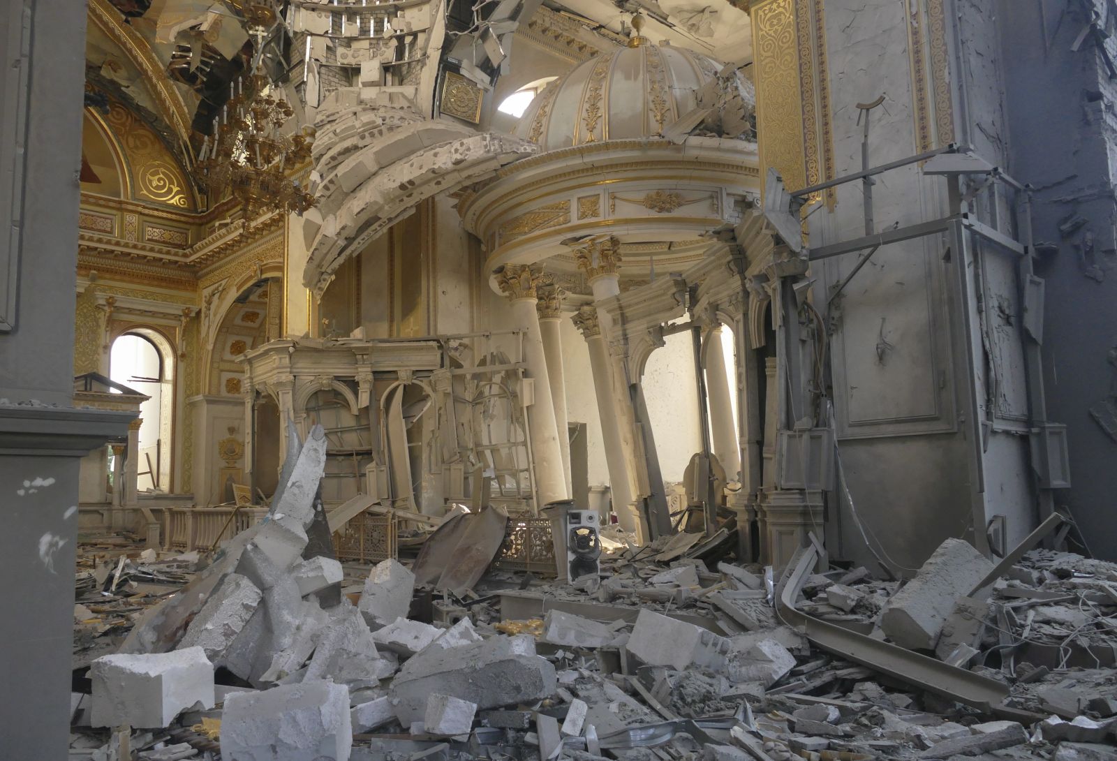 epa10763455 An internal view of the Transfiguration Cathedral, damaged by a missile attack in the Odesa region, southern Ukraine, 23 July 2023. Odesa was attacked by 19 missiles of different classes early 23 July, with nine being shot down, according to a statement from the Ukraine Air Force. At least one person was killed in the attack and 22 were injured, including four children, the State Emergency Service reported. Russia, which began its full-scale invasion of Ukraine in February 2022, has recently pulled out of a UN-Turkey brokered agreement guaranteeing safe passage to Ukrainian grain exports through the Black Sea and started the mass shelling of Odesa city, granaries, agricultural enterprises and sea ports.  EPA/IGOR TKACHENKO