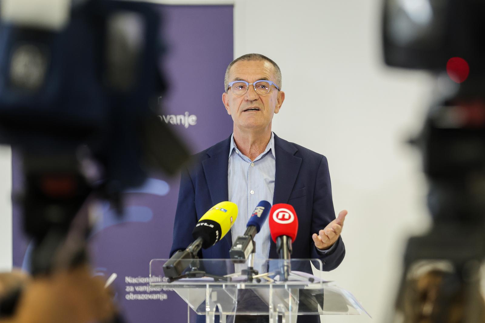 12.07.2023., Zagreb - Ravnatelj  Nacionalnog centara za vanjsko vrednovanje obrazovanja Vinko Filipovic na konferenciji za novinare predstavio je privremene rezultate ispita drzavne mature u prvom roku za skolsku godinu 2022./2023.  Photo: Luka Stanzl/PIXSELL