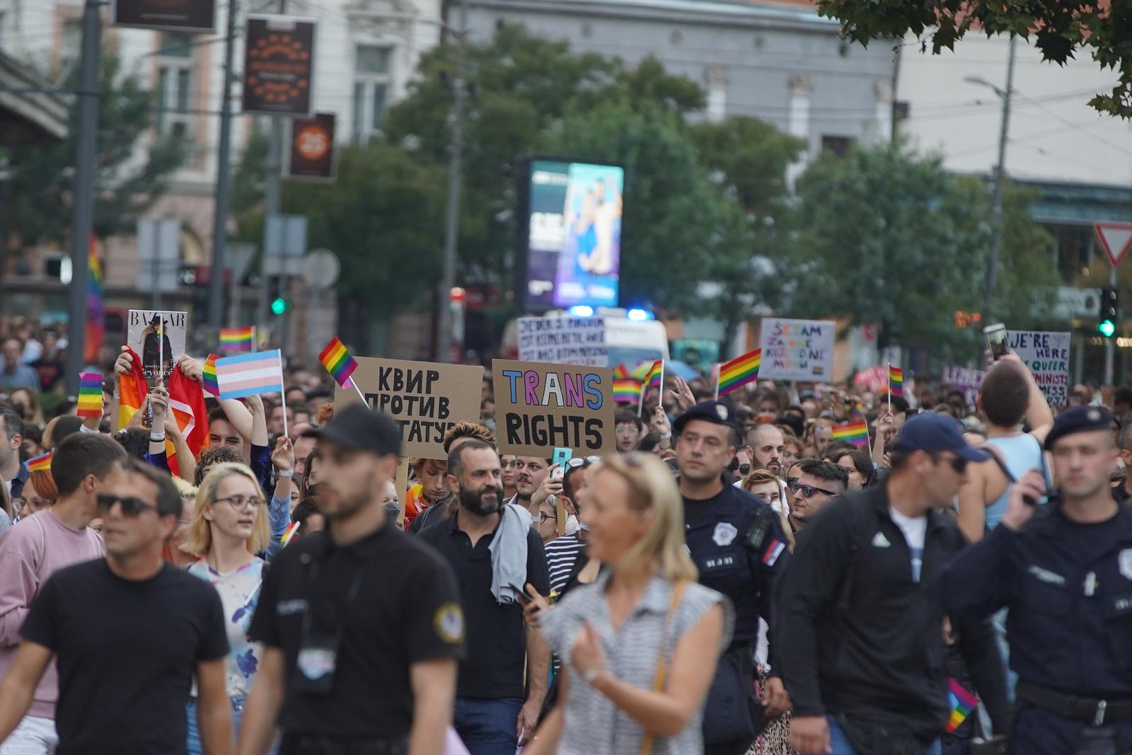 18, september, 2021, Belgrade - The Pride Parade 2021 under the slogan "Love is the law" was held in Belgrade. Photo: Antonio Ahel/ATAImages"n"n18, rujan, 2021, Beograd  - Parada ponosa 2021 pod sloganom "Ljubav je zakon" odrzana je u Beogradu. Photo: Antonio Ahel/ATAImages