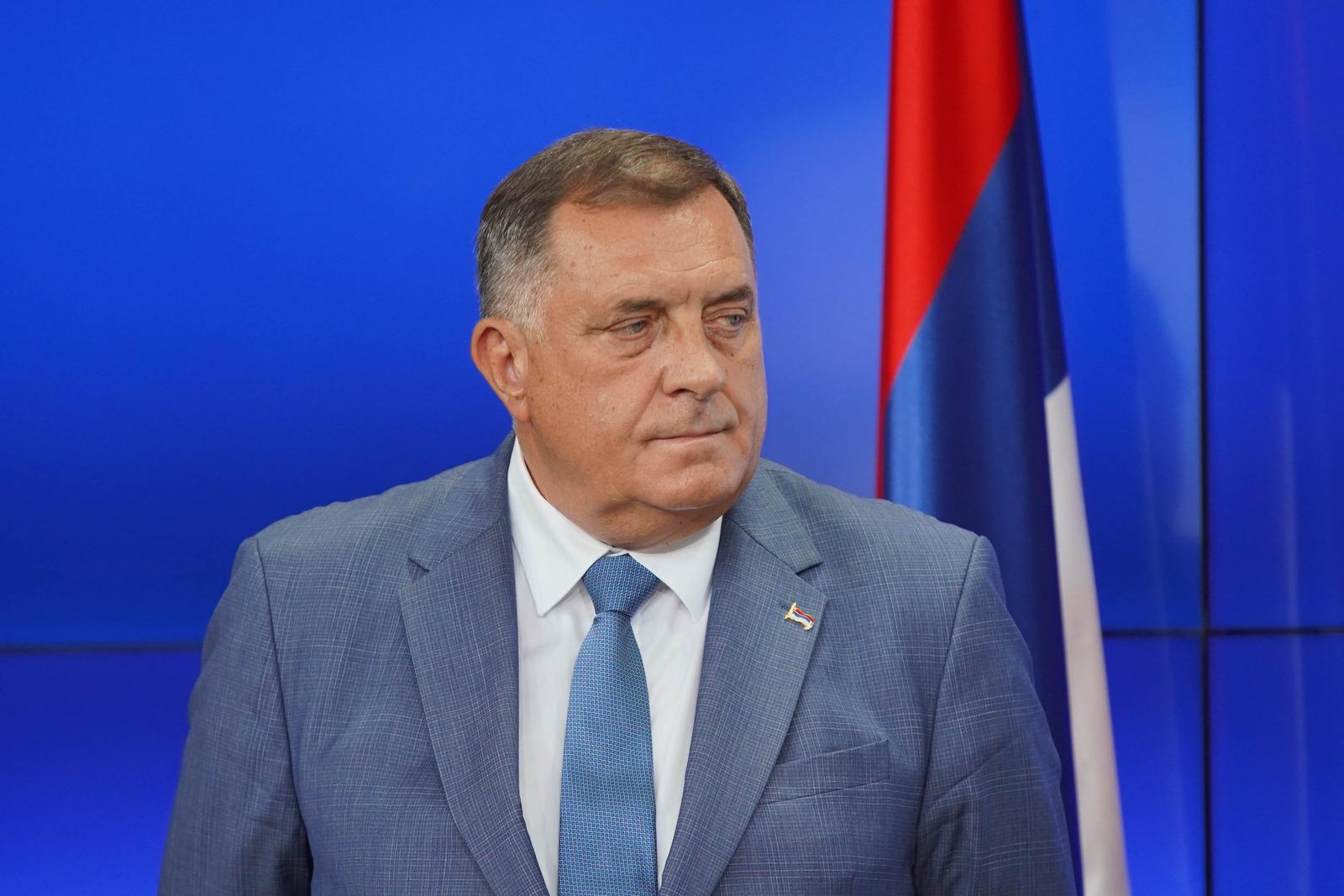 21.08.2023., Banja Luka, Bosna i Hercegovina - Predsjednik Republike Srpske Milorad Dodik i srpski clan Predsjednistva BiH Zeljka Cvijanovic odrzali konferenciju za novinare na kojoj su govorili o sluzbenom posjetu Madjarskoj gdje su se sureli s liderima Turske, Madjarske i Azerbejdzana, ali i o sankcijama RS, i odnosima sa americkom ambasadom u BiH. Photo: Dejan Rakita/PIXSELL