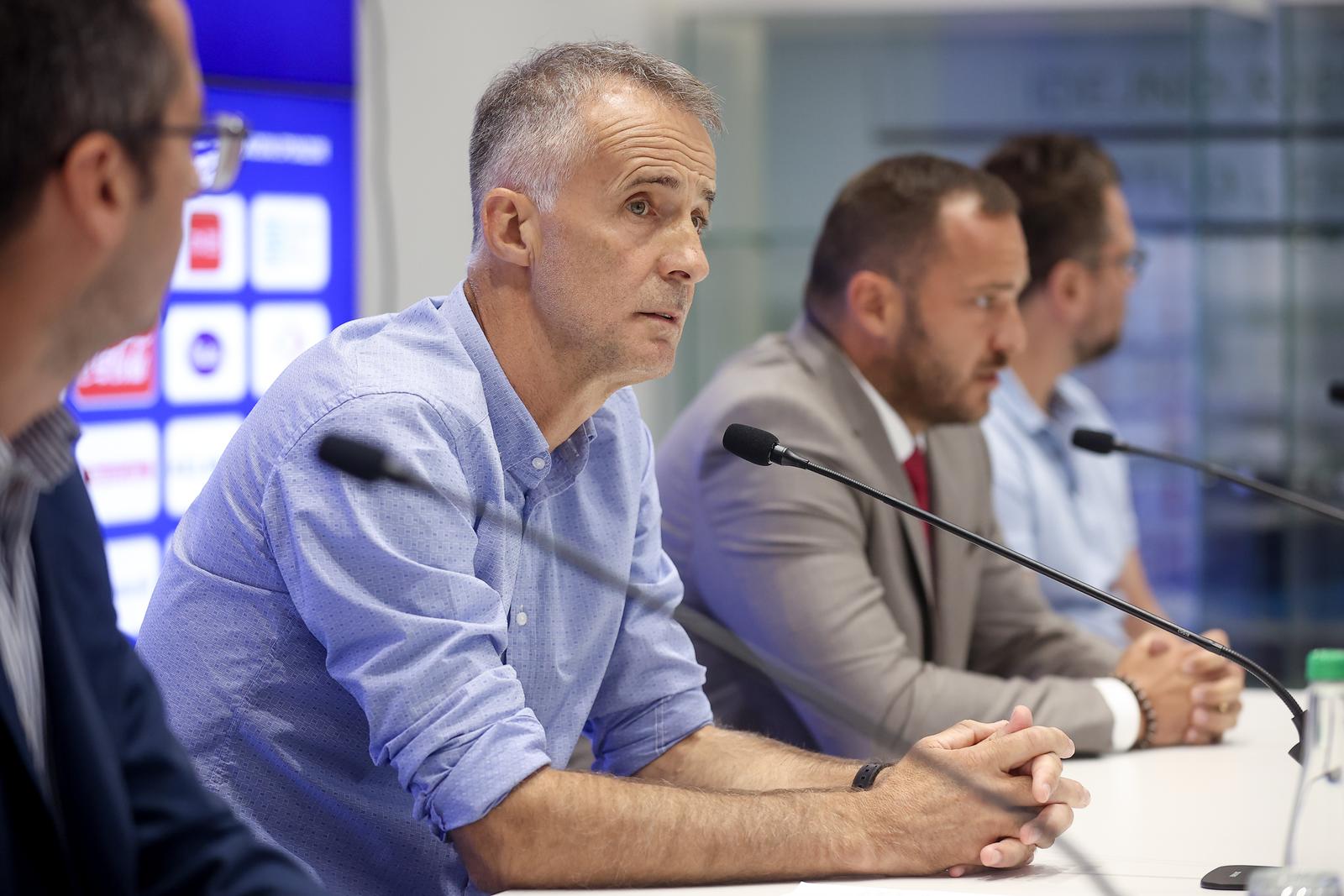 03.08.2023., Sarajevo, Bosna i Hercegovina - Na konferenciji za medije predstavljen novi selektor A nogometne reprezentacije BiH, Meho Kodro. Photo: Armin Durgut/PIXSELL