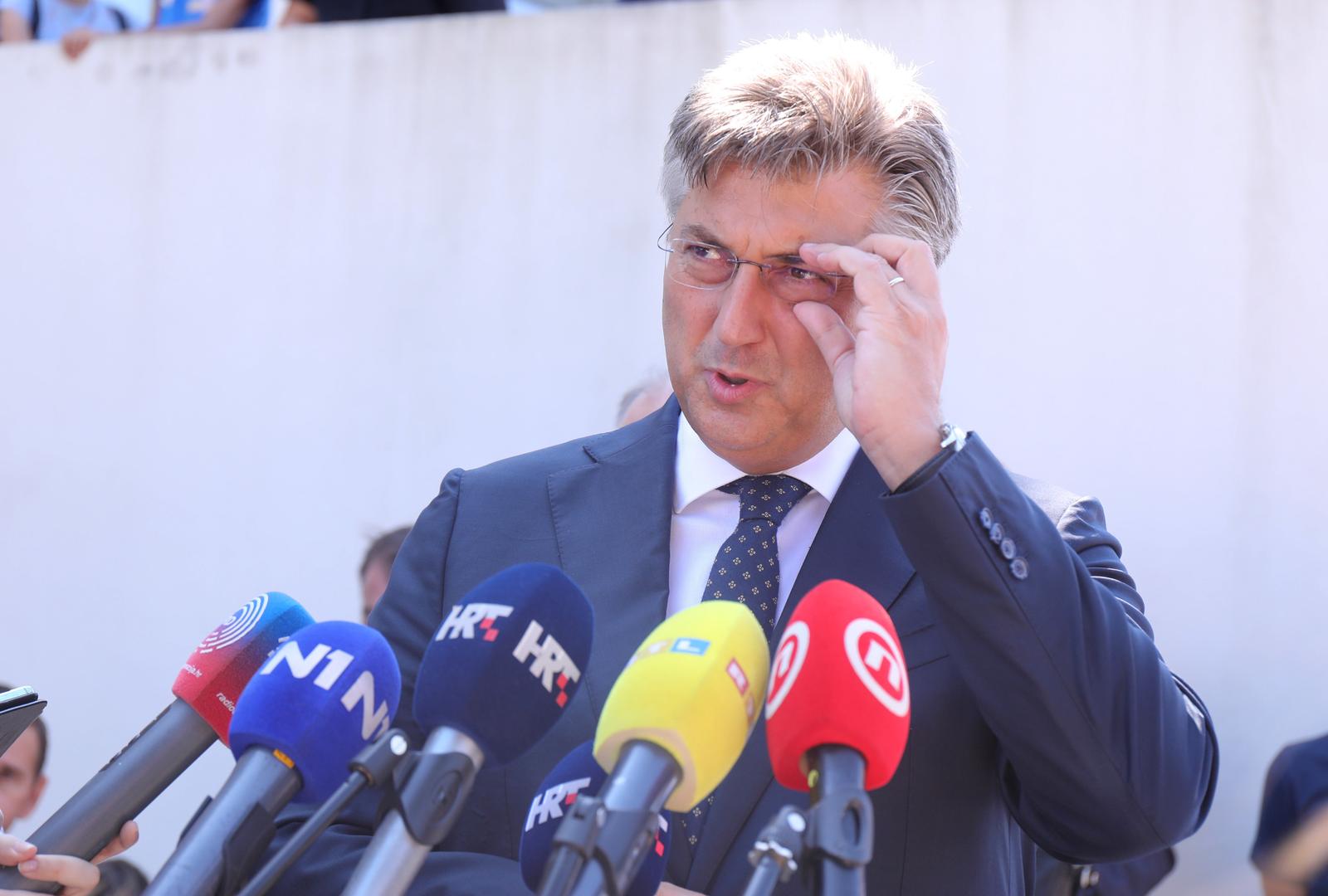 05.09.2023.,Supetar - Predsjednik Vlade Andrej Plenkovic sudjelovao  svecanom otvorenju Organizacijske jedinice Odjela za pruzanje izvaninstitucionalnih usluga Centra za odgoj i obrazovanje ''Juraj Bonaci''  na otoku Bracu nakon cega se obratio medijima. Photo: Ivo Cagalj/PIXSELL