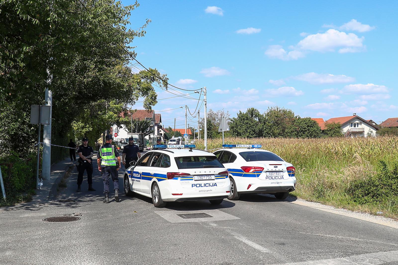 08.09.2023., Zagreb - Prometna nesreca na kolniku ulice Zitnjak gdje je doslo do naleta teretnog vozilo na dijete uslijed cega je dijete preminulo. Ocevid je u tijeku.  Photo: Matija Habljak/PIXSELL