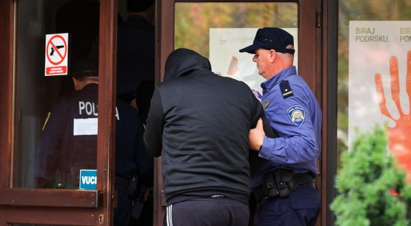 24.10.2023.,Velika Gorica - Privodjenje BBB-ovaca koji su pjevali ustaske pjesme na utakmici Gorica - Dinamo Photo: Marko Prpic/PIXSELL