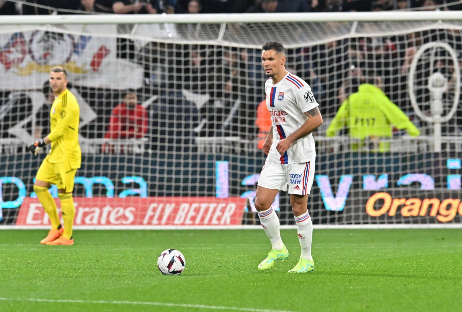 Dejan Lovren lyon FOOTBALL: Olympique Lyonnais vs Olympique de Marseille - Ligue 1 - 23/04/2023 FredericChambert/Panoramic PUBLICATIONxNOTxINxFRAxITAxBEL