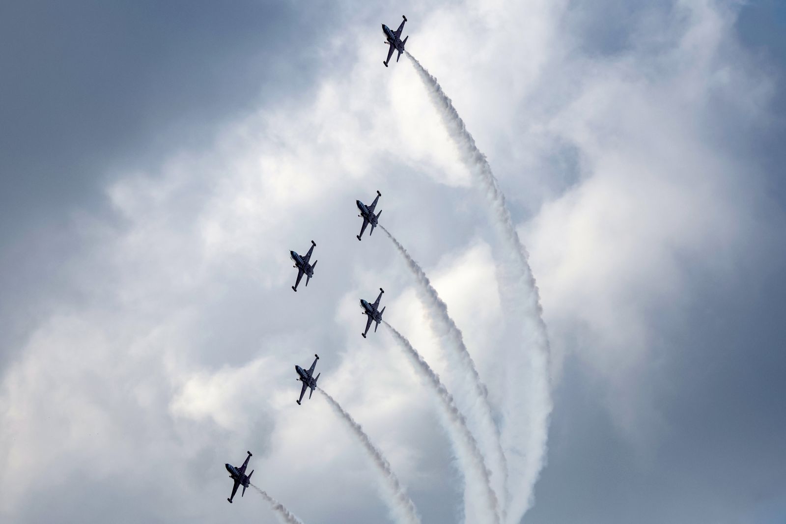 epa10947768 Turkish military pilots of Turkish Star formation perform during celebrations of the 100th anniversary of the Turkish Republic in Istanbul, Turkey, 29 October 2023. The 100th anniversary of the proclamation of the Republic of Turkey by Mustafa Kemal Ataturk in 1923, known as Republic Day, took place on 29 October 2023. The celebrations included events such as drone and fireworks displays, celebration marches and commemoration ceremonies.  EPA/ERDEM SAHIN