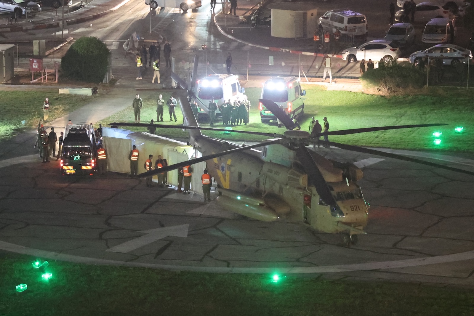 epa10993384 Medical teams attend to Israeli children hostages who were held by Hamas in Gaza, after they landed in an Israeli army helicopter at the helipad of the Schneider-Children's Medical Center in Petah Tikva, Israel, 24 November 2023. Israel and Hamas agreed to a four-day ceasefire agreement, mediated by Qatar, the US, and Egypt, that came into effect at 05:00 AM GMT on 24 November, with 50 Israeli hostages, women and children, to be released by Hamas and 150 Palestinian women and children that were detained in Israeli prisons to be released in exchange. More than 14,000 Palestinians and at least 1,200 Israelis have been killed, according to the Gaza Government media office and the Israel Defense Forces (IDF), since Hamas militants launched an attack against Israel from the Gaza Strip on 07 October, and the Israeli operations in Gaza and the West Bank which followed it.  EPA/ABIR SULTAN