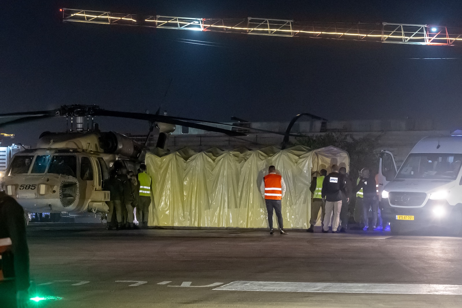 epa11002509 An Israeli army helicopter carrying released hostages arrives at Sheba Medical Center in Tel HaShomer neighborhood in Ramat Gan, Tel Aviv district, Israel, 29 November 2023. IDF Spokesperson Rear Admiral Daniel Hagari announced on 29 November that two hostages released by Hamas, identified as Irena and Yelena, have returned to Israel. The two women were to be transferred to hospital for medical checks and meeting with their families. Hamas was still holding 159 hostages that were abducted on 07 October, Hagari added. Israel and Hamas had agreed to a temporary ceasefire which came into effect on 24 November and included a deal for the release of hostages held by Hamas in the Gaza Strip in exchange for Palestinians detained in Israeli prisons. Thousands of Israelis and Palestinians have died since the militant group Hamas launched an unprecedented attack on Israel from the Gaza Strip on 07 October, and the Israeli strikes on the Palestinian enclave which followed it.  EPA/CHRISTOPHE PETIT TESSON