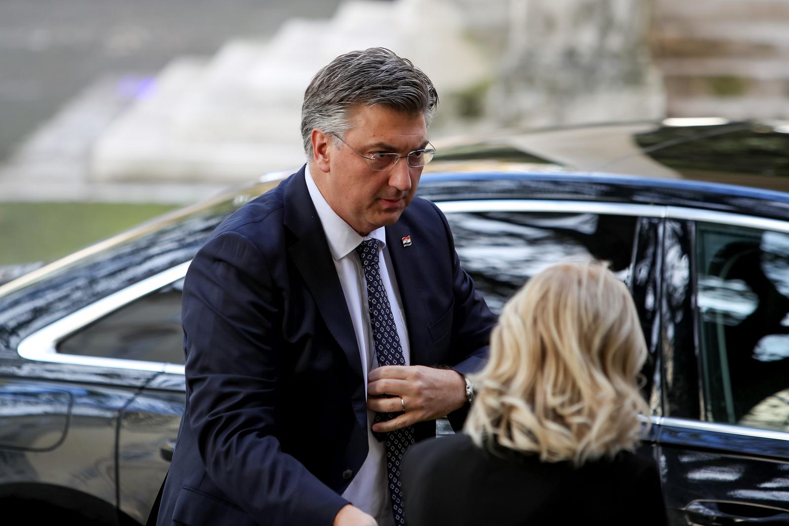 03.11.2023., Zadar - Predsjednik Vlade Andrej Plenkovic sudjelovao na sastanku Otocnog vijeca. Na sastanku Otocnog vijeca predstavit ce se Poziv za prijavu projekata poticanja razvoja civilnog drustva na otocima u 2023. te Poziv za dodjelu potpora male vrijednosti otocnim poslodavcima za pokretanje gospodarskih aktivnosti i ocuvanje radnih mjesta Photo: Sime Zelic/PIXSELL