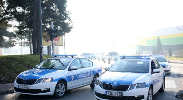 05.01.2023., Istocno Sarajevo, Bosna i Hercegovina - Generalna proba pred obiljezavanje 09. januara, neustavnog dana Republike Srpske. U Istocnom Sarajevu prisutan je veliki broj policije, specijalne policije a stigla su vozila Despot i Vihor. Vlasti u bh. entitetu Republika Srpska, povodom neustavnog praznika, najavile su “sve ani defile” dok su bora ka udruzenja iz entiteta Federacija BiH najavila proteste.
 Photo: Armin Durgut/PIXSELL