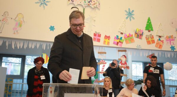 17, December, 2023, Belgrade - The President of the Republic of Serbia, Aleksandar Vucic, voted at polling station 140, in the "Tesla - science for life" Kindergarten building. Aleksandar Vucic. Photo: Milos Tesic/ATAImages

17, decembar, 2023, Beograd - Predsednik Republike Srbije Aleksandar Vucic glasao je na birackom mestu 140, u zgradi Decijeg vrtica "Tesla - nauka za zivot". Photo: Milos Tesic/ATAImages Photo: Milos Tesic/PIXSELL