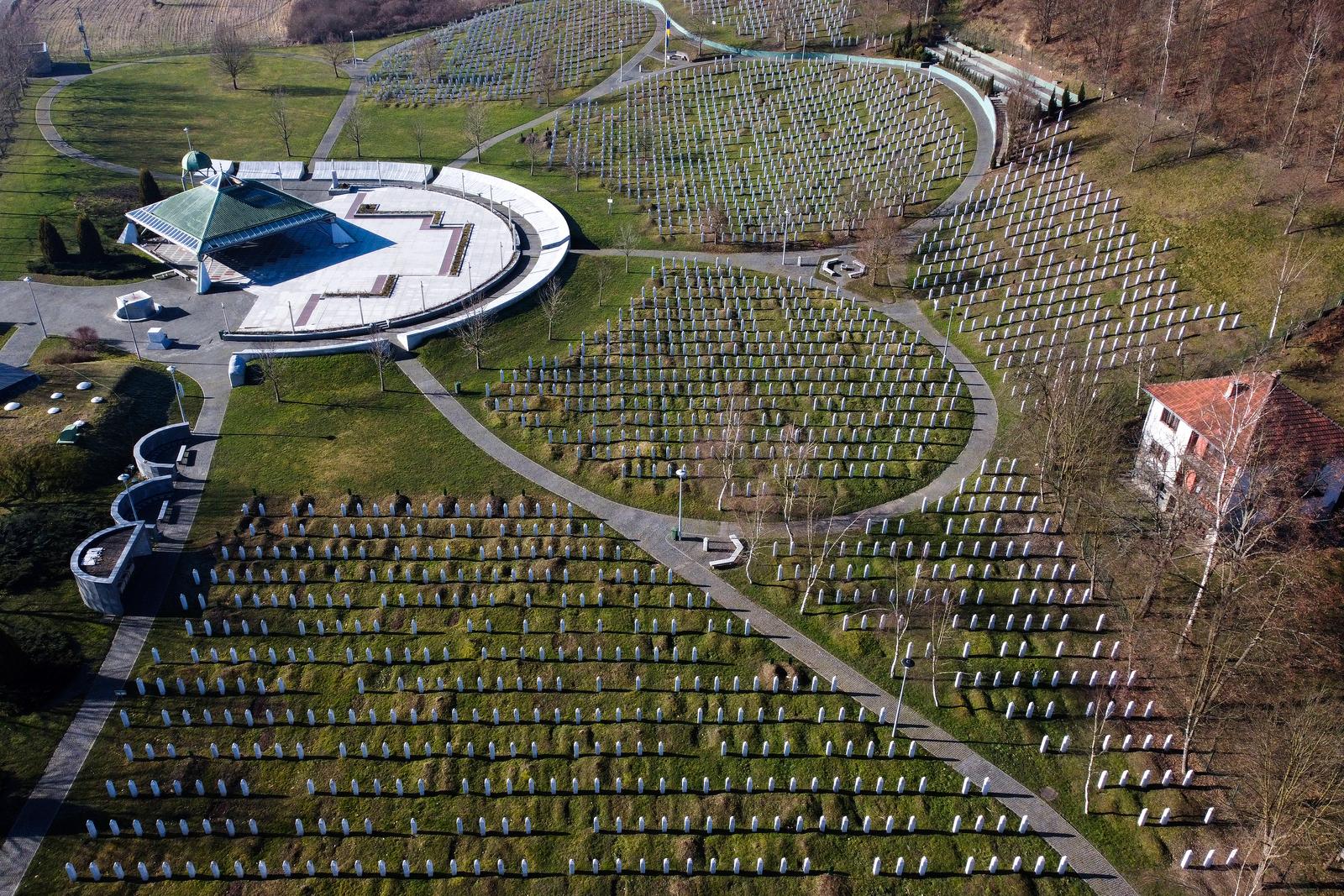 22.02.2021., Potocari, Bosna i Hercegovina - Fotografija iz zraka Memorijalnog centra Srebrenica-Potocari. Photo: Armin Durgut/PIXSELL