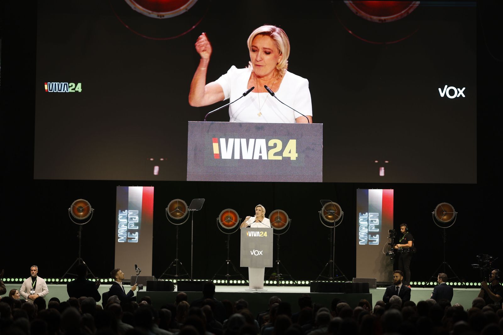 epa11352648 Member of French Parliament and parliamentary leader of the French far-right National Rally (RN) party Marine Le Pen speaks during the convention 'Europa Viva 24' organized by Vox party ahead of the European Parliament elections in Madrid, Spain, 19 May 2024. European Parliament elections are scheduled across member states on 06-09 June.  EPA/RODRIGO JIMENEZ