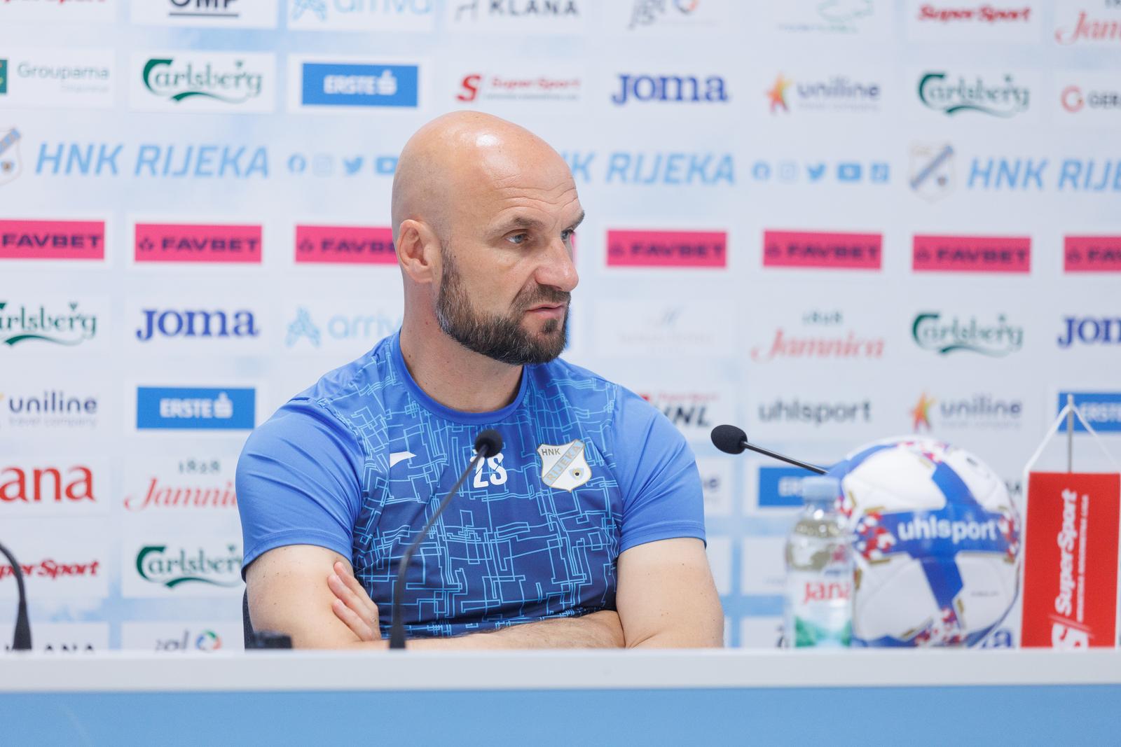 09.05.2024., Rijeka - Konferencija za medije uoci nogometne utakmice Varazdin - Rijeka. Utakmicu su najavili trener Zeljko Sopic i igrac Marijan Cabraja. Photo: Nel Pavletic/PIXSELL