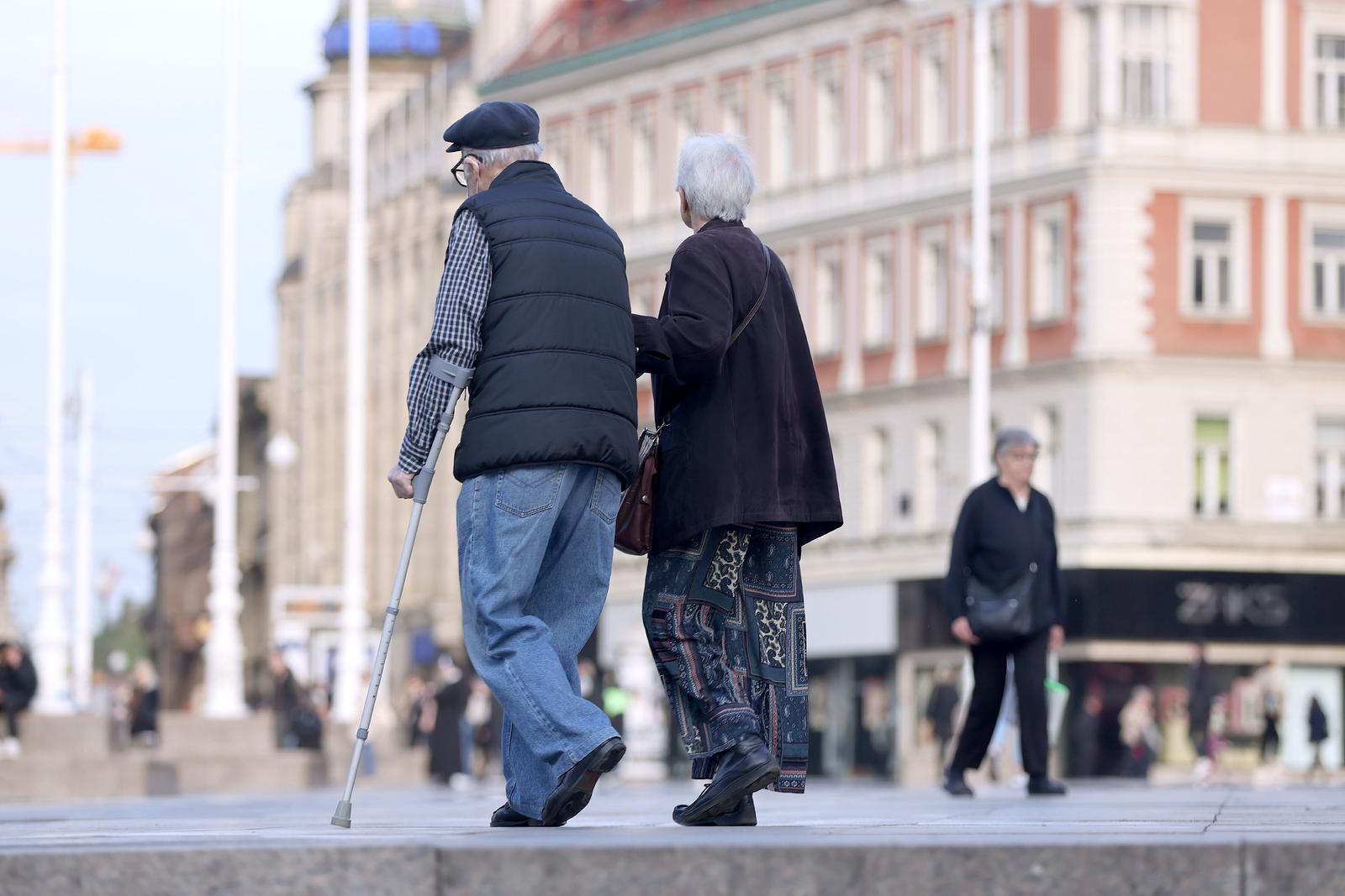 11.04.2024., Zagreb - Novo izvjesce Svjetske banke upozorava na potencijalni rizik za gospodarstvo Hrvatske jer stanovnistvo ubrzano stari. Do 2030. nasa zemlja zabiljezit ce najveci pad broja stanovnika medju clanicama Europske unije. Photo: Patrik Macek/PIXSELL